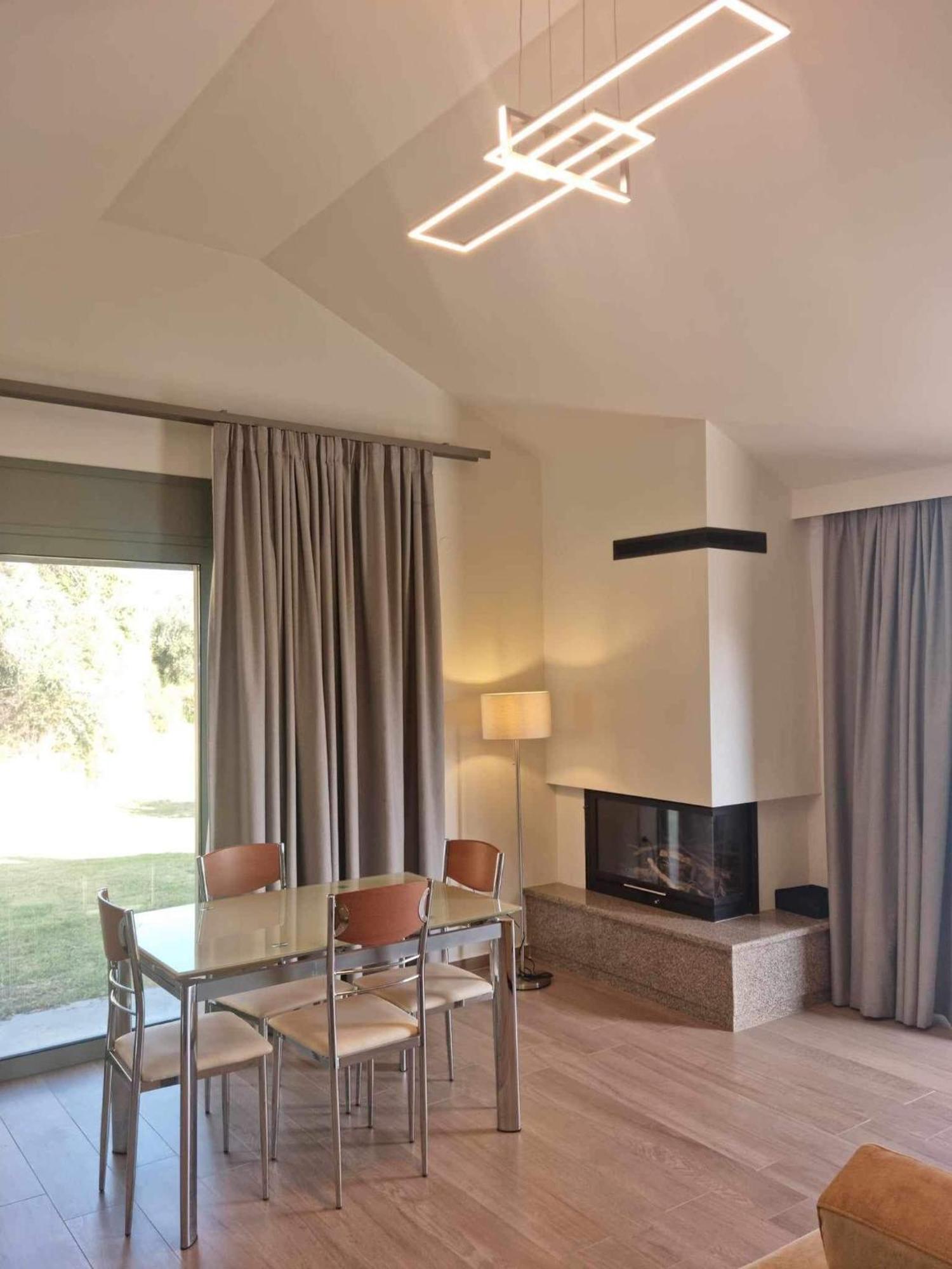 Giannis Village Resort Astakos Exterior photo